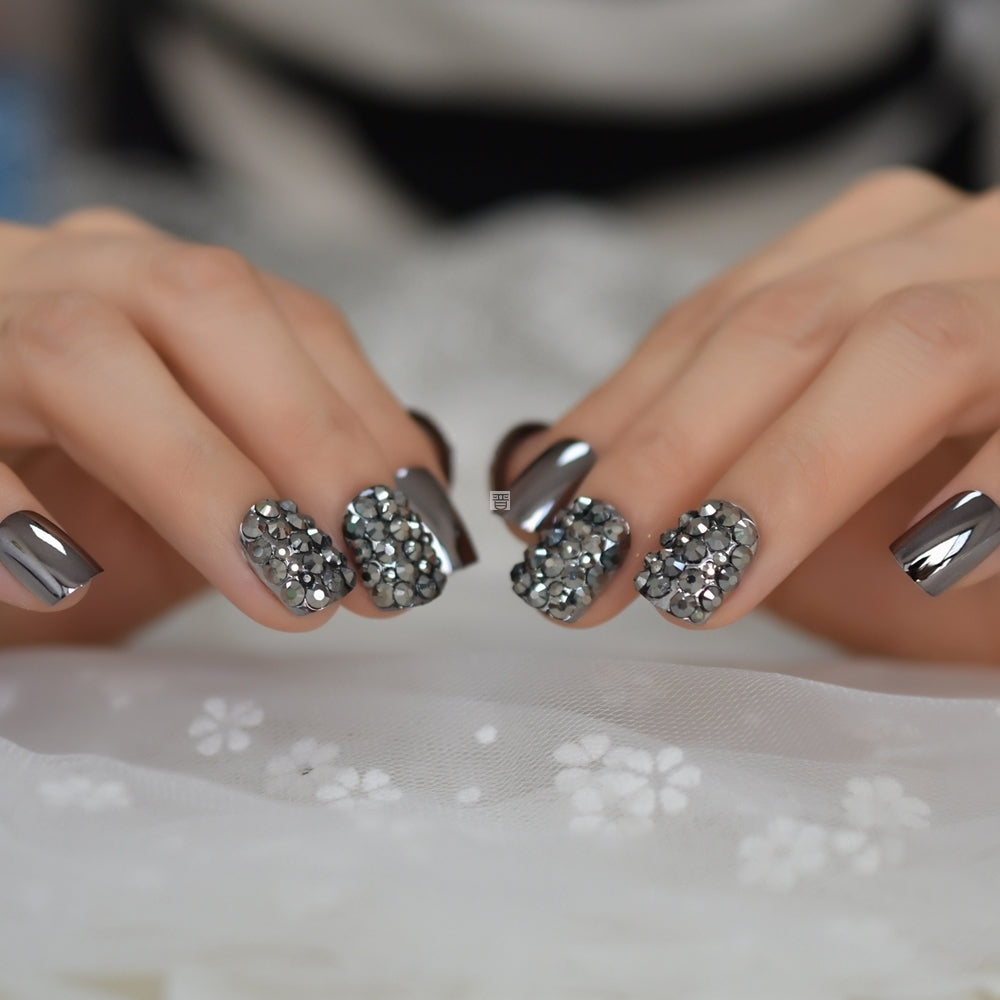 Handmade Metal Diamond Short Press On Nails (3 shapes and styles)