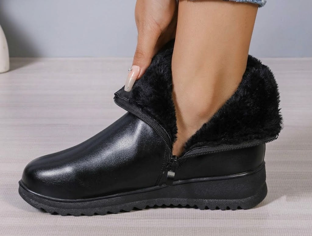 Black Fleece-Lined Leather Ankle Boots